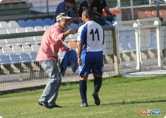 צמד נפלא. עמארה חוגג (צילום: מיכאל פישנזון)